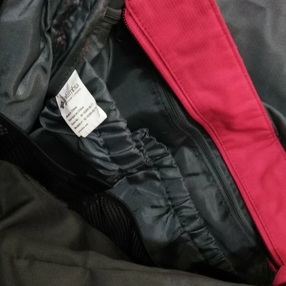 Columbia Red Canvas Laptop or Baby Bag - Picture 7 of 11